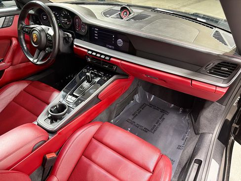 Used 2022 Porsche 911 Targa 4 image 13
