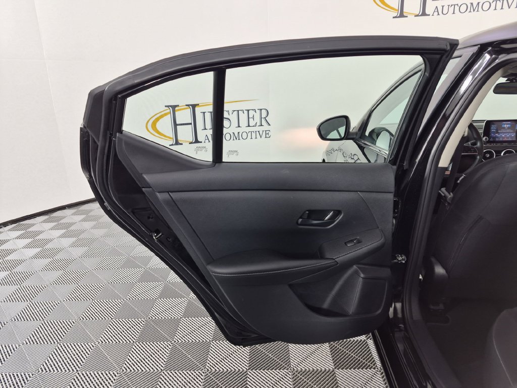 Used 2025 Nissan Sentra SV FWD image 28