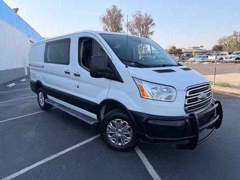 Used 2019 Ford Transit 250 130 Low Roof w/ Exterior Upgrade Package RWD image 5