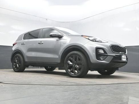 Used 2022 Kia Sportage LX w/ LX AWD Value Edition Package image 36