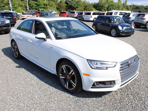Used 2017 Audi A4 2.0T Prestige w/ Prestige Package AWD/4WD image 4