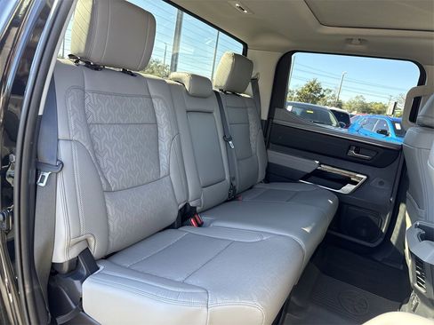 Used 2023 Toyota Tundra Limited image 24