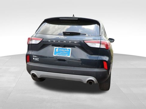 Certified 2022 Ford Escape SEL FWD image 16
