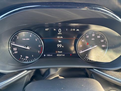 Used 2023 Buick Envision Essence image 27