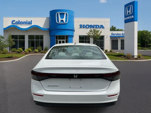 Used 2024 Honda Accord EX image 5