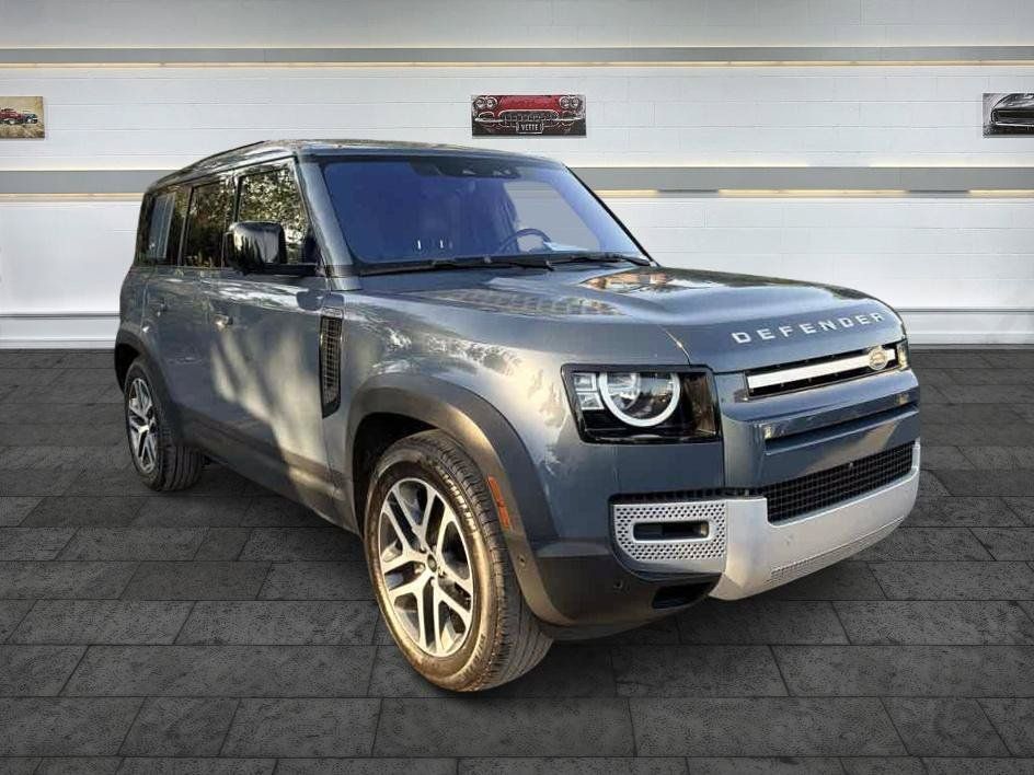 Used 2022 Land Rover Defender 110 S AWD/4WD image 1