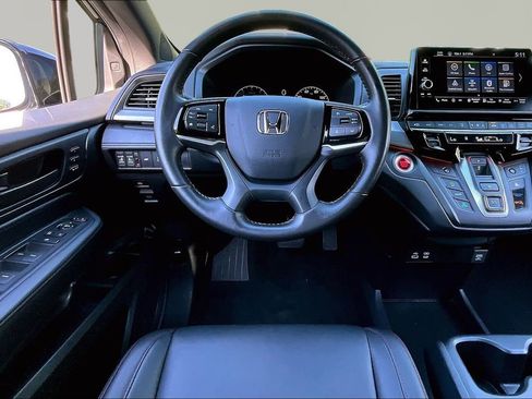 Certified 2025 Honda Odyssey Sport-L image 7