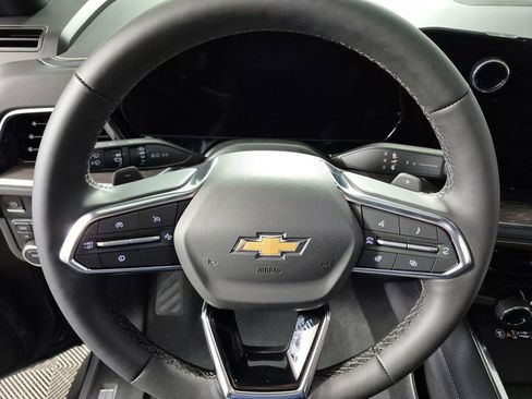 New 2026 Chevrolet Suburban Premier image 11