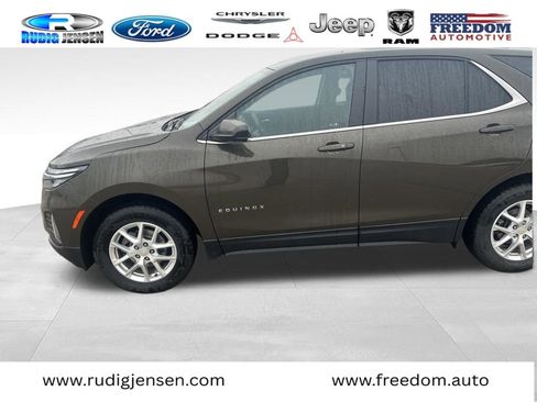 Used 2023 Chevrolet Equinox LT image 8