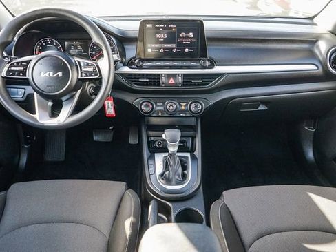 Certified 2023 Kia Forte LXS image 13