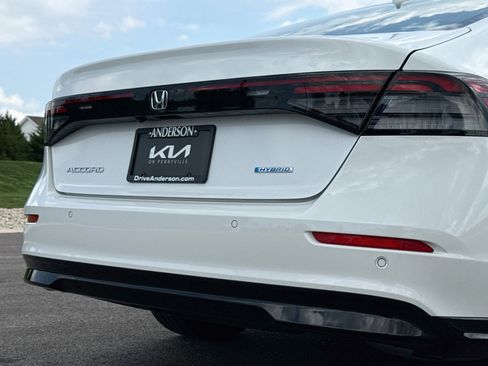 Used 2023 Honda Accord EX-L image 6