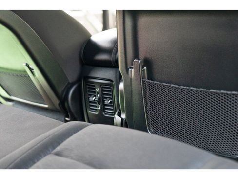 Used 2023 Dodge Durango SXT AWD/4WD image 36