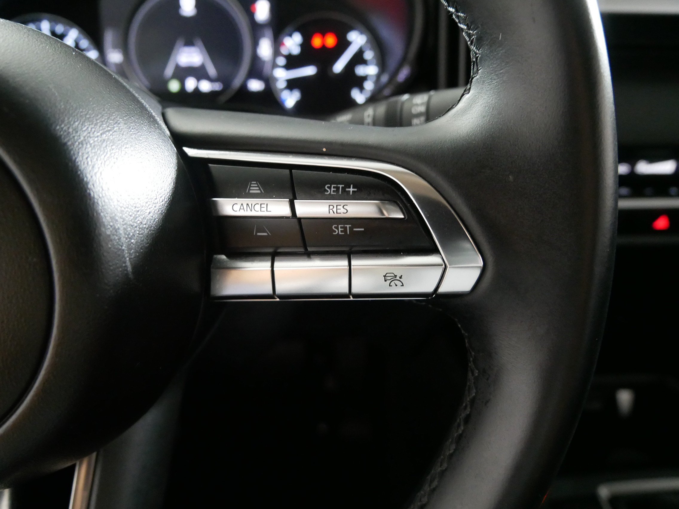 Used 2025 MAZDA CX-50 AWD 2.5 S w/ Premium Package image 28