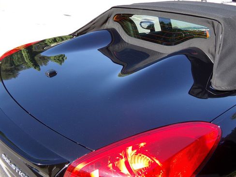 Used 2007 Pontiac Solstice Convertible w/ Premium Package RWD image 19