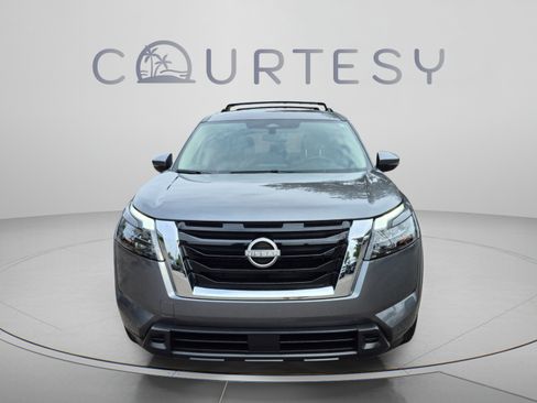 Certified 2024 Nissan Pathfinder SV w/ Cargo Package FWD image 10