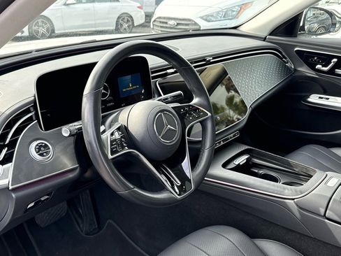 Certified 2025 Mercedes-Benz E 350 Sedan image 2