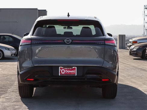Used 2025 Nissan Murano SV AWD/4WD image 5