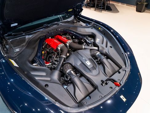 Certified 2022 Ferrari Roma image 16