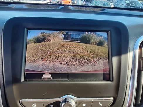 Used 2023 Chevrolet Equinox LT w/ LPO, Floor Liner Package image 31