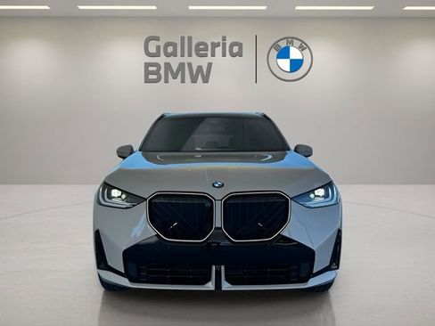 Used 2026 BMW X3 xDrive30 w/ Premium Package image 3
