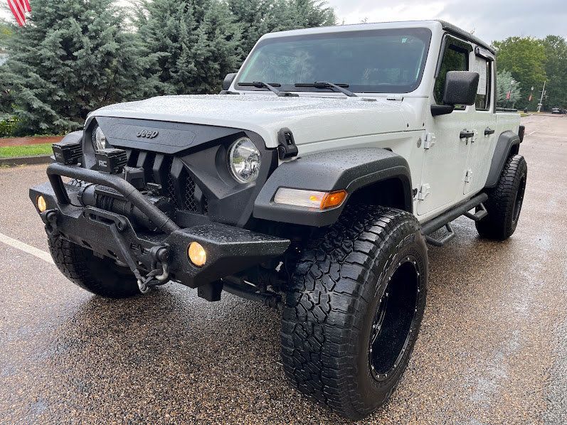 Used 2020 Jeep Gladiator Sport w/ Quick Order Package 24S AWD/4WD image 32