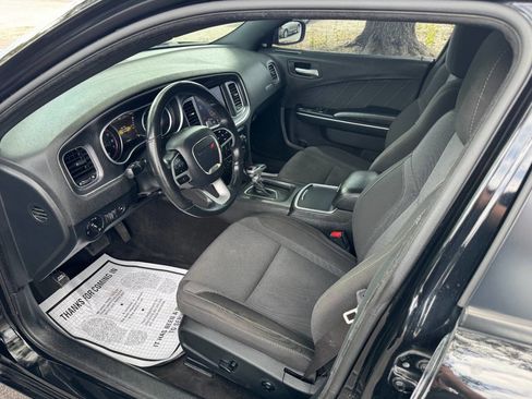 Used 2018 Dodge Charger GT AWD/4WD image 9