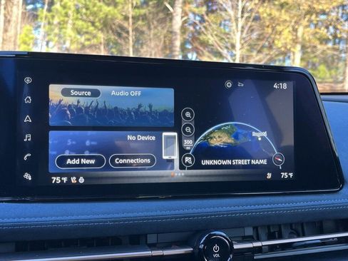 Certified 2024 Nissan Ariya AWD image 4