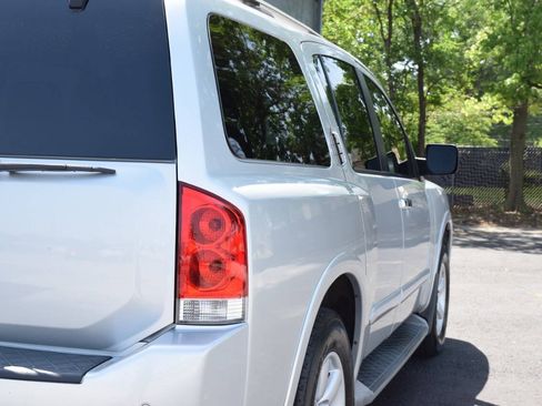 Used 2014 Nissan Armada SV AWD/4WD image 12