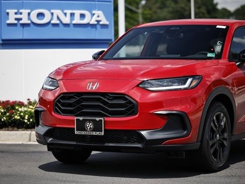 New 2026 Honda HR-V Sport image 2