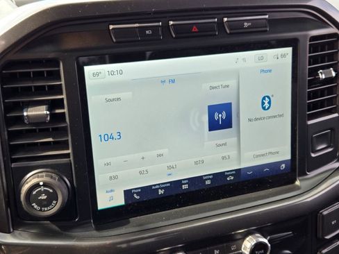 Certified 2022 Ford F150 XLT w/ Equipment Group 302A High image 26