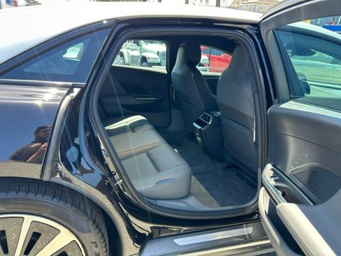 Used 2024 Lucid Air Touring AWD/4WD image 36