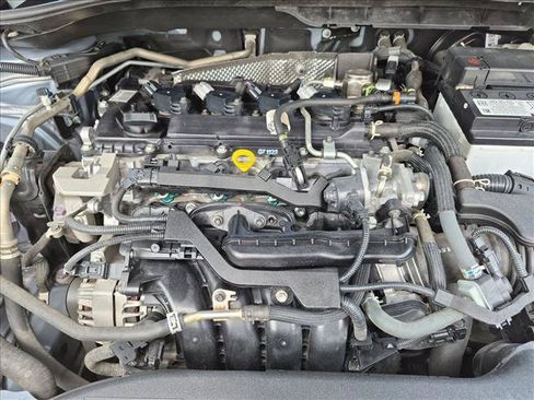 Used 2024 Toyota Corolla Cross L FWD image 22