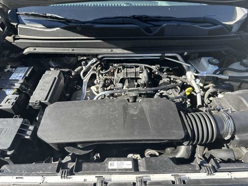 Certified 2024 Chevrolet Colorado W/T w/ WT Convenience Package RWD image 13
