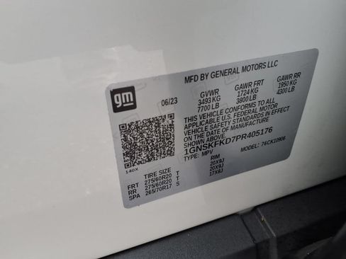 Used 2023 Chevrolet Suburban Premier AWD/4WD image 34