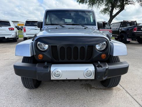 Used 2013 Jeep Wrangler Sahara w/ Connectivity Group AWD/4WD image 2