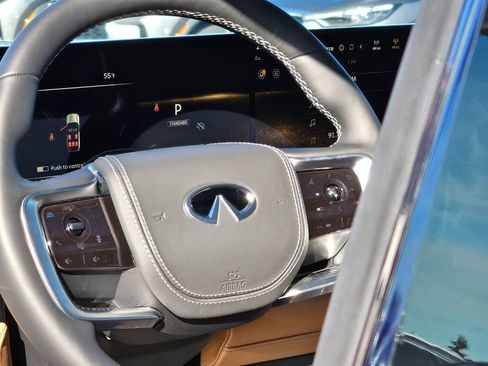 New 2025 INFINITI QX80 Sensory image 29