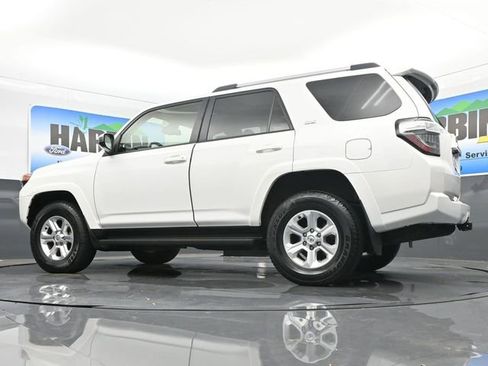 Used 2024 Toyota 4Runner SR5 image 21