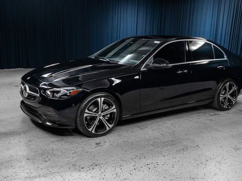 Used 2025 Mercedes-Benz C 300 Sedan image 1
