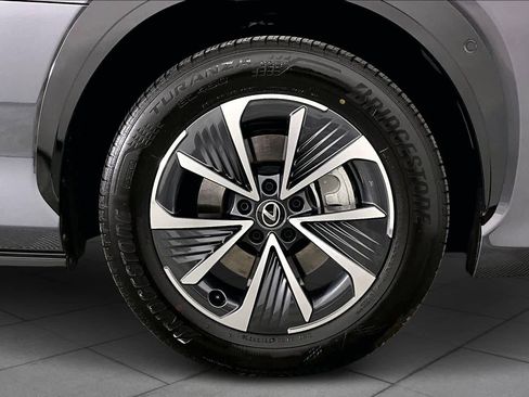 Used 2023 Lexus RZ 450e Premium image 10