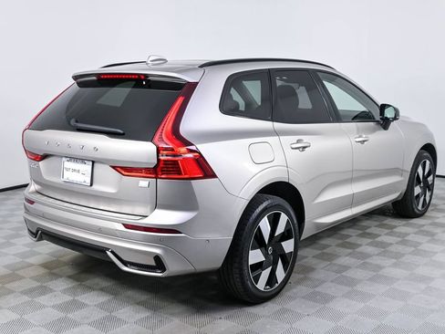 Certified 2024 Volvo XC60 T8 Ultimate w/ Protection Package Premier AWD/4WD image 30