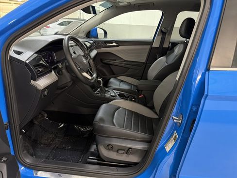 Certified 2024 Volkswagen Taos SEL image 15