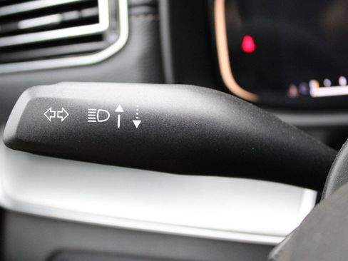 New 2026 Jeep Grand Wagoneer Limited image 25