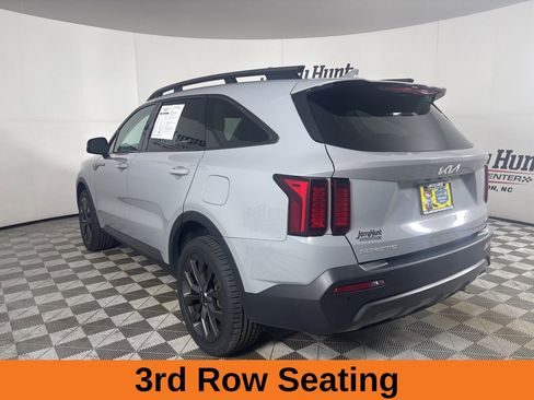 Used 2023 Kia Sorento X-Line EX image 7