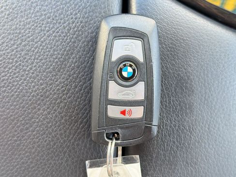 Used 2014 BMW 550i xDrive Sedan image 26