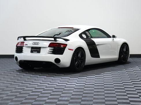 Used 2014 Audi R8 V8 image 6