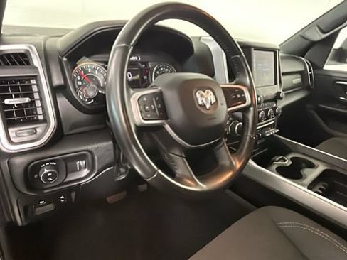 Used 2022 RAM 1500 Big Horn AWD/4WD image 13