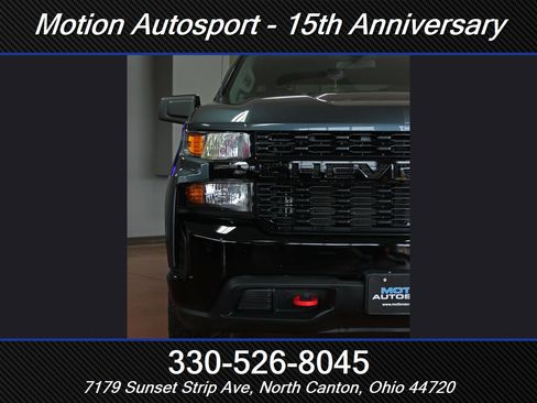 Used 2019 Chevrolet Silverado 1500 Custom Trail Boss w/ Custom Convenience Package AWD/4WD image 5