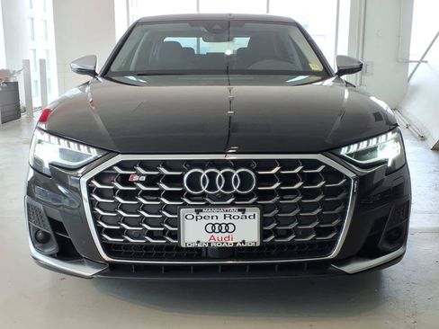 Used 2023 Audi S8 w/ S8 Executive Package AWD/4WD image 2