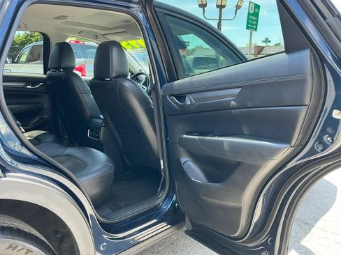 Used 2018 MAZDA CX-5 Touring w/ Preferred Equipment Package AWD/4WD image 11