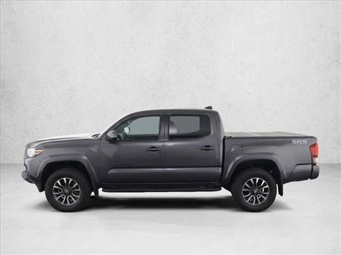 Used 2021 Toyota Tacoma TRD Sport w/ Technology Package AWD/4WD image 4